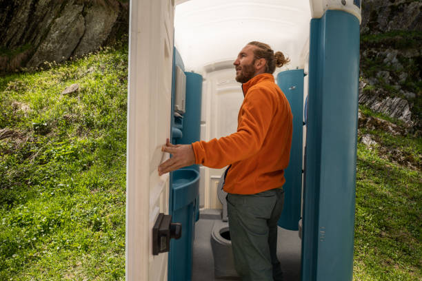 Portable restroom solutions in Vincent, CA