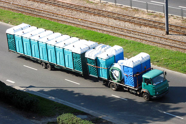 Best Portable restroom trailer rental  in Vincent, CA